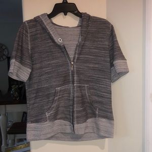 medium short sleeve jacket